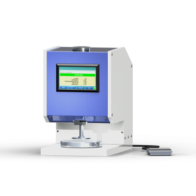 Dickenmesser mit intuitiver Touchpad Bedienung